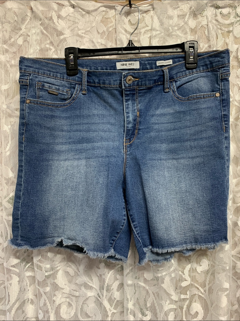 Nine West Women's Medium Blue Denim Frayed Hem Shorts